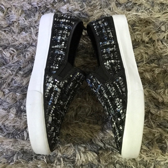 💙Super Cute Flats/Sneaker💙 - Picture 7 of 8